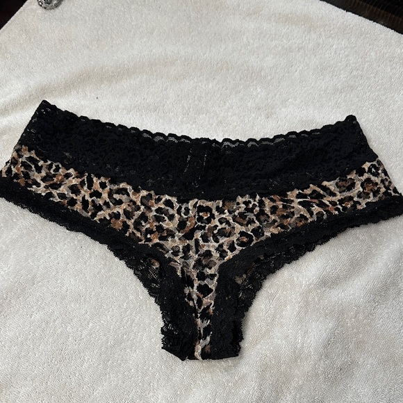 Victoria's Secret Leopard Print Lace Panties - Black and Brown - Picture 1 of 3
